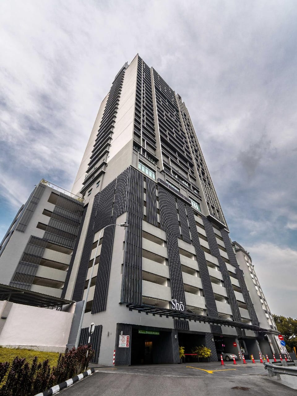 Upper Hotel Suites Hostel in George Town