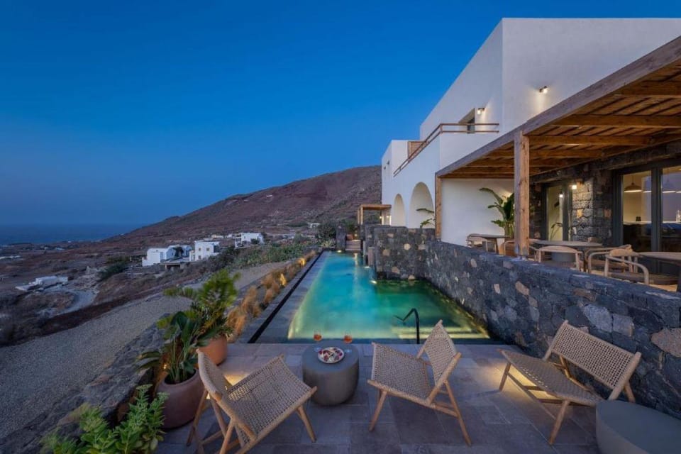 Klοstra Hotel Hotel in Santorini