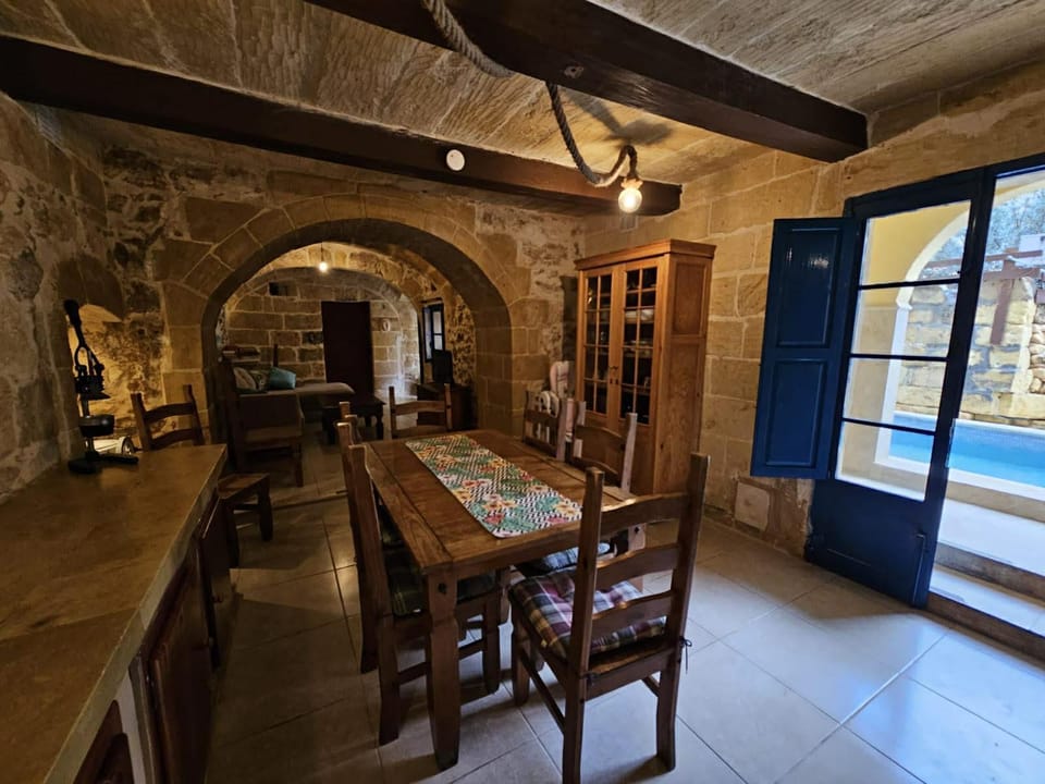 Dotties Retreat Bed And Breakfast  Bed and Breakfast in Malta