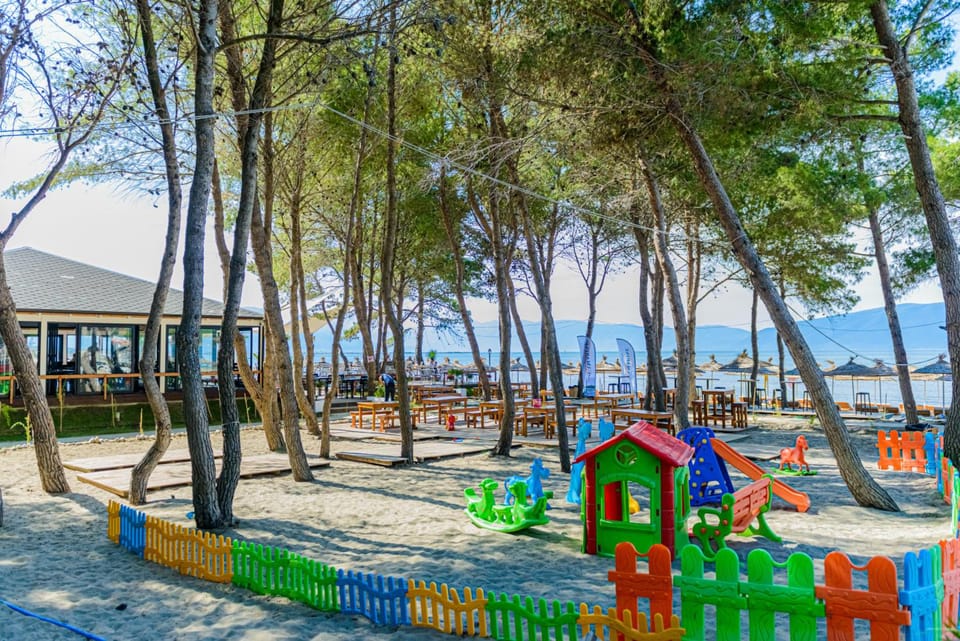 ECUADOR Resort Resort in Vlorë County, Albania