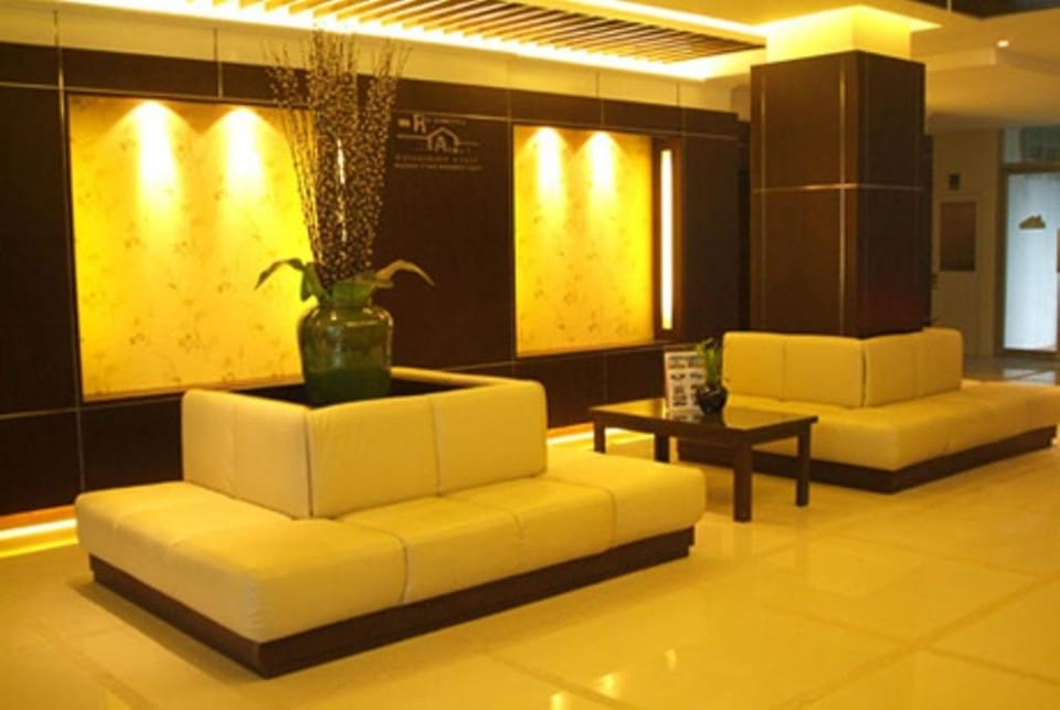 R-Con Residence Hotel in Pattaya City