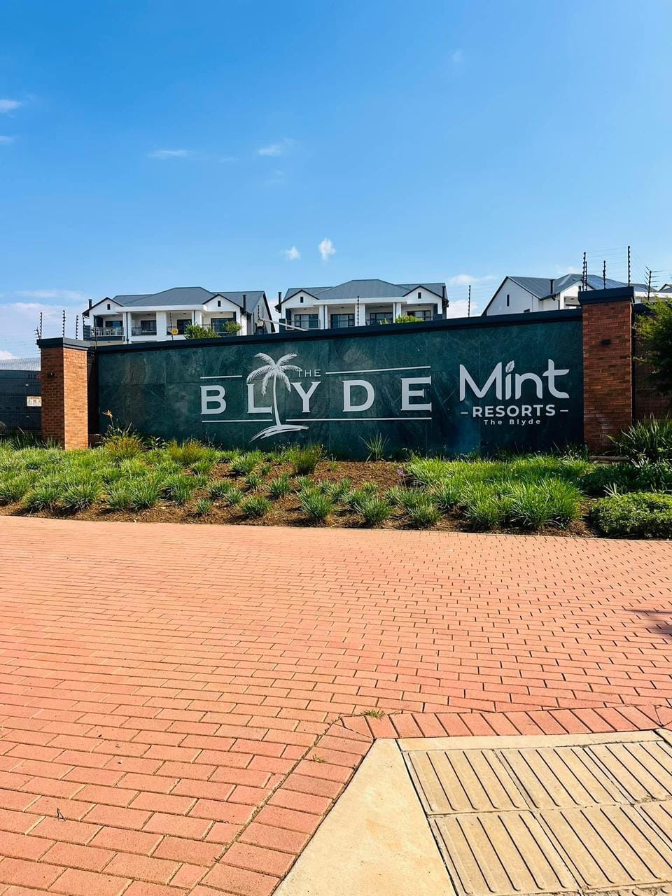 The Blyde Crystal Lagoon Tranquil Estate Apartment hotel in Pretoria