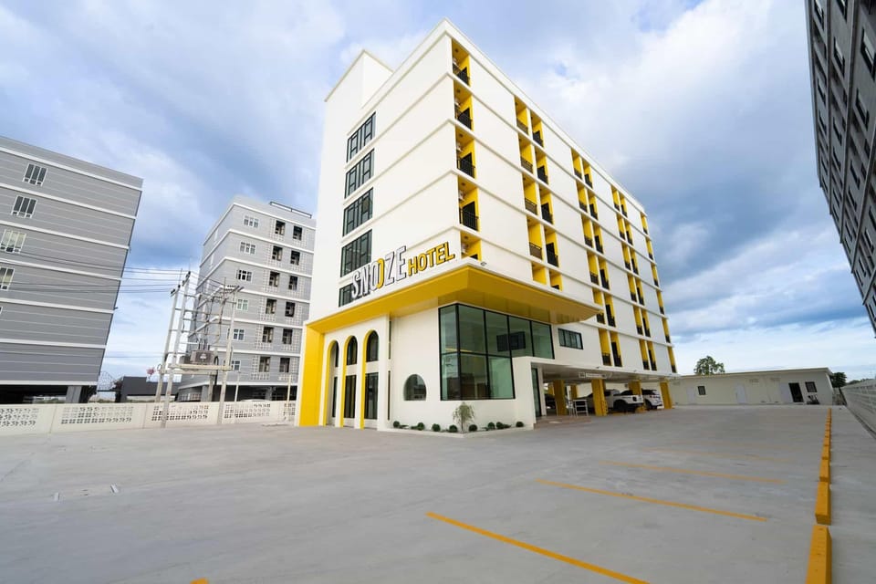 Snooze Hotel Amata Hotel in Chon Buri Changwat