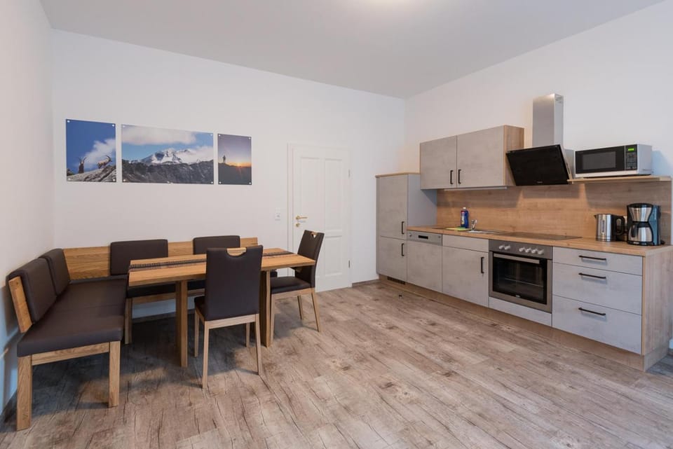 Ferienwohnungen Appartementhaus Hohe Tauern Hotel in Carinthia, Austria