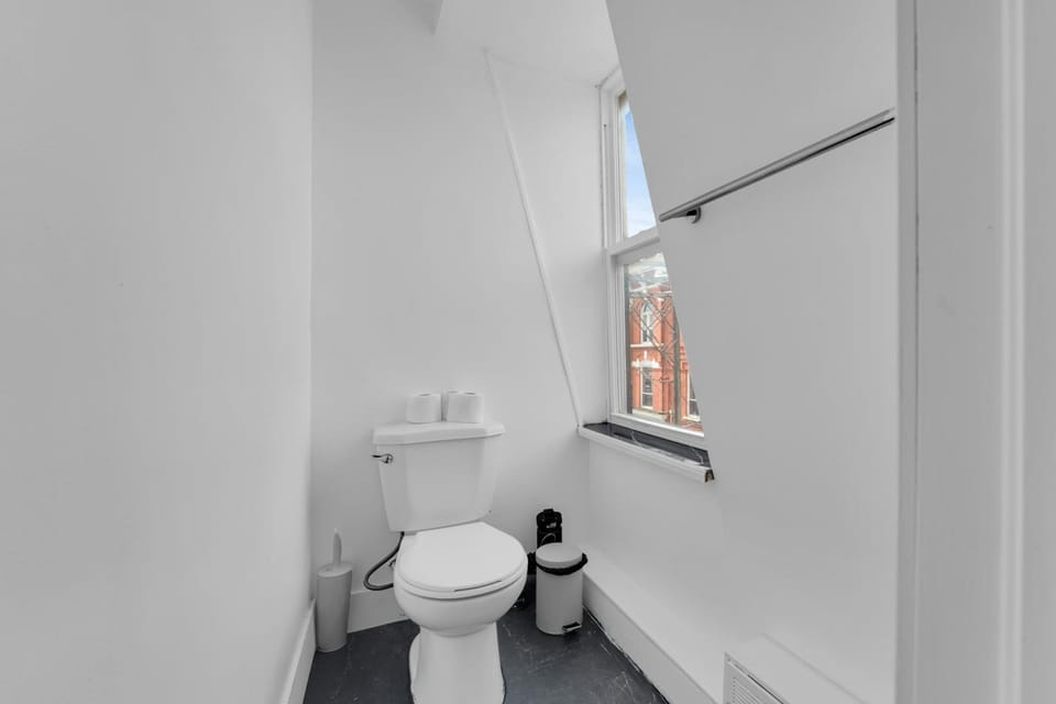 Guestic Hotel at Queen West Hotel in Toronto