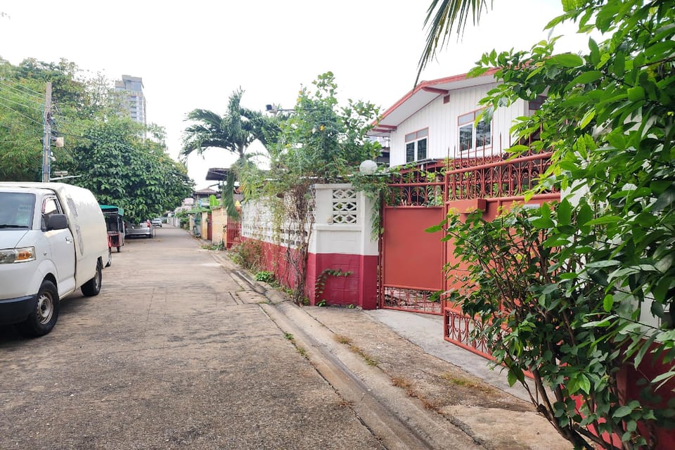 BaanThai Chaophraya Hotel in Bangkok
