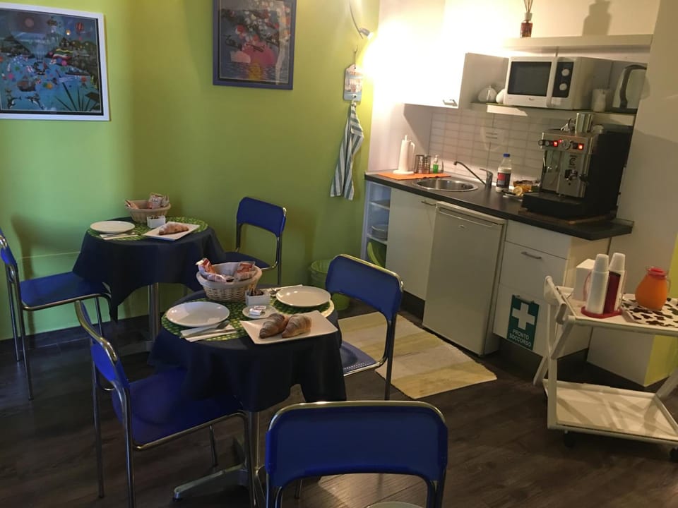 Almi Rooms Hotel in Rome