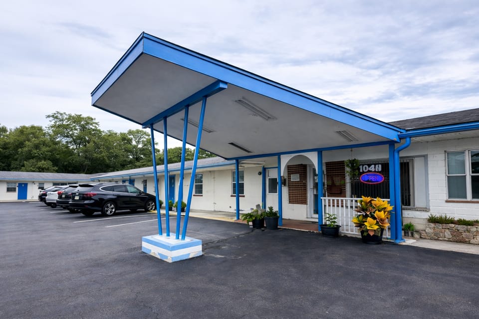 Parking lot