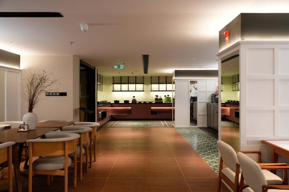 Sfeel Design Hotel (West Lake Wulin Square Hangzhou) Hotel in Hangzhou