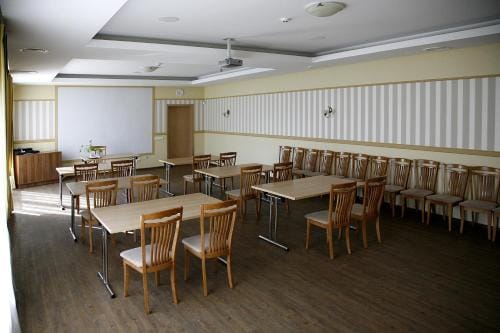 Restoranas - Sveciu Namai - Restaurant - Guest House Perkunkiemis Hotel in Vilnius County, Lithuania