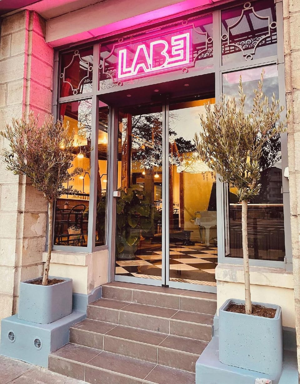 LABE Hotel Tours Centre Gare Hotel in Tours