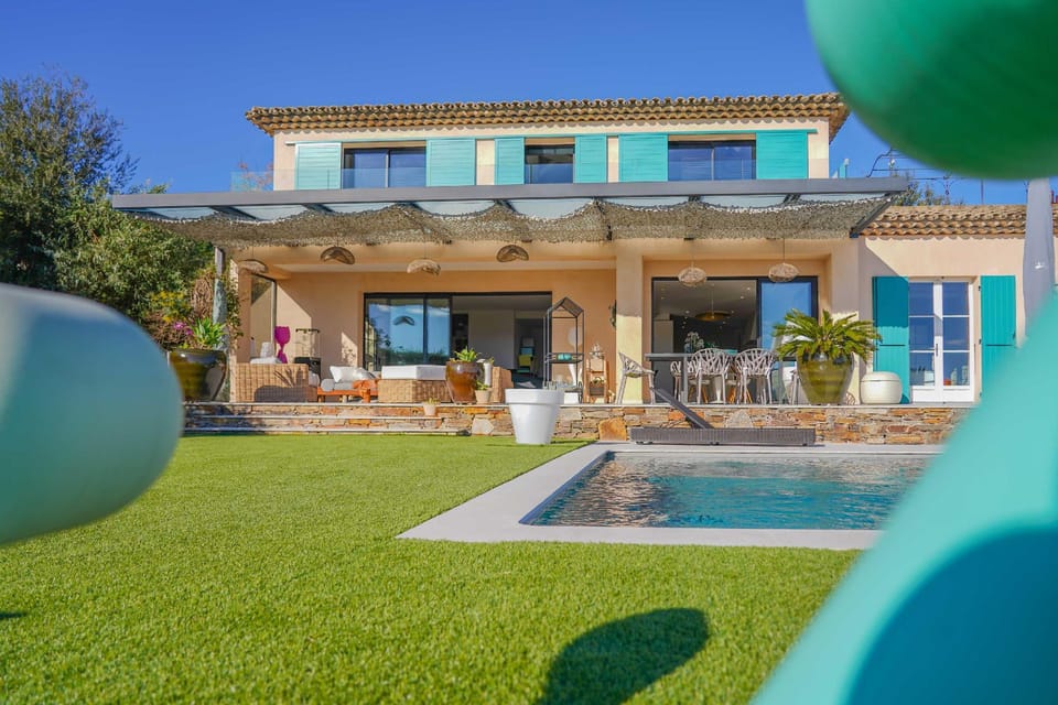 Exceptional Villa a/c 4BR/8P with Pool & Sea View Hotel in Grimaud