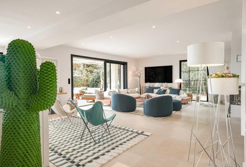 Exceptional Villa a/c 4BR/8P with Pool & Sea View Hotel in Grimaud