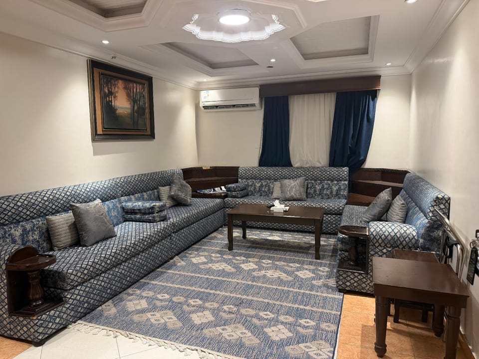 Akram Al Salamah Serviced Apartments -  اكارم السلامه الشقق المخدومة  Apartment hotel in Jeddah