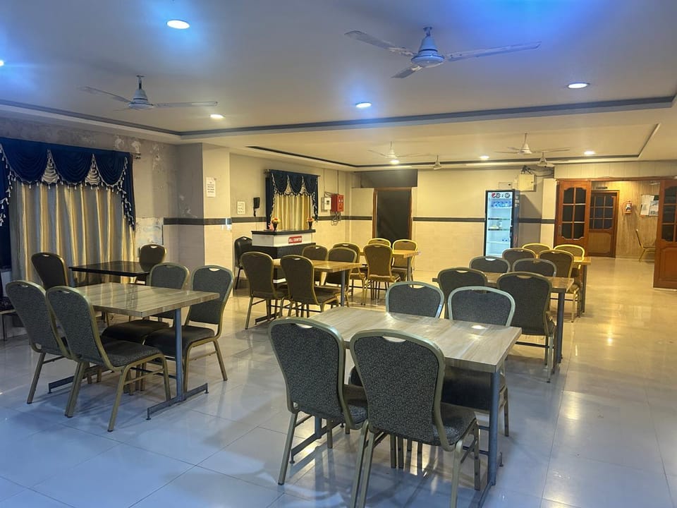 Hotel Vaishnavi Hotel in Secunderabad