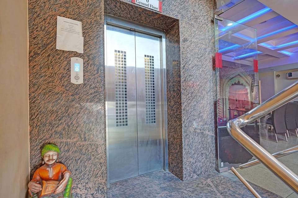 FabHotel HM Inn Hotel in Lucknow