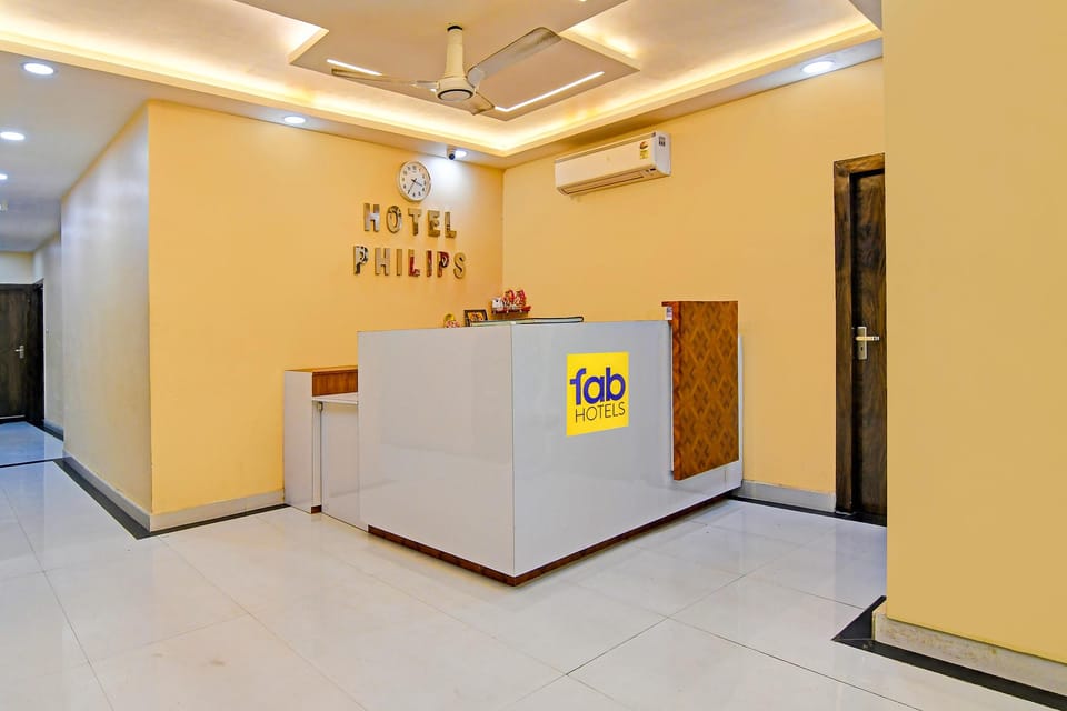 Via Philips Hotel in Kolkata