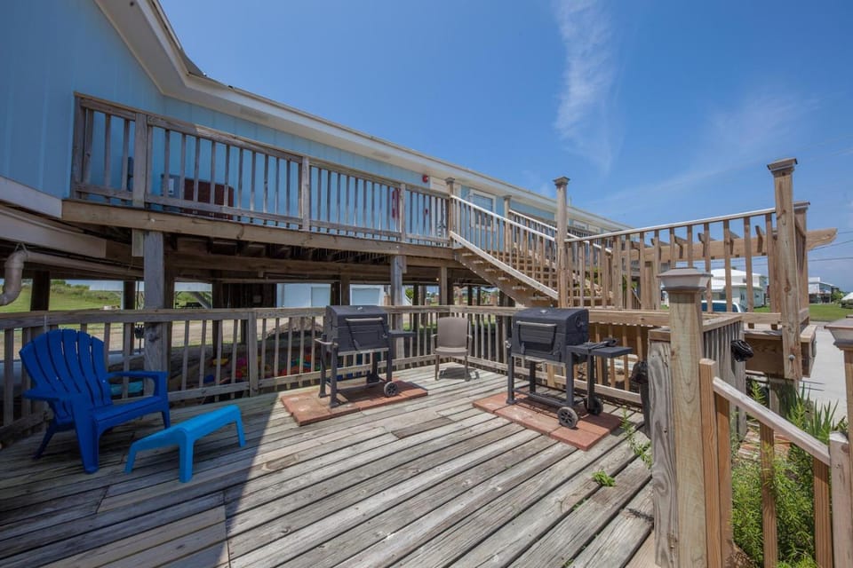 Blue Dolphin Inn and Cottages Inn in Grand Isle