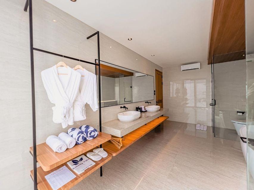 Kinama Villa Jimbaran Bali Hotel in Kuta Selatan