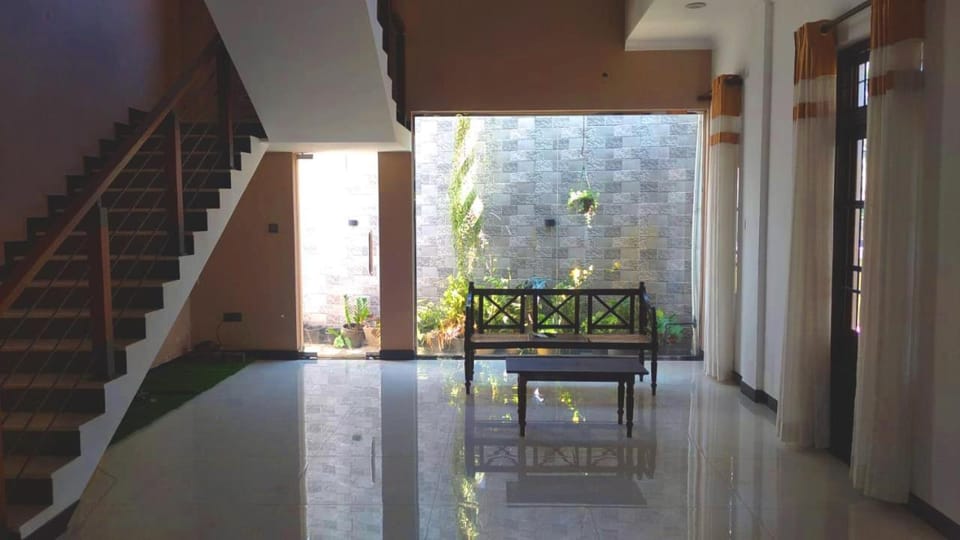 Negombo New Villa Bed and Breakfast in Negombo