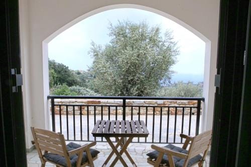 Eri Rooms to Let Hotel in Icaria