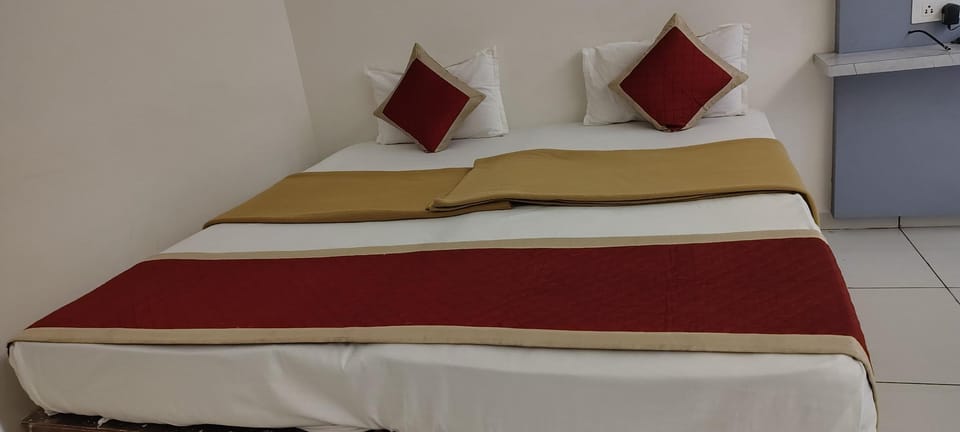 HOTEL PRAGATI  Hotel in Gujarat