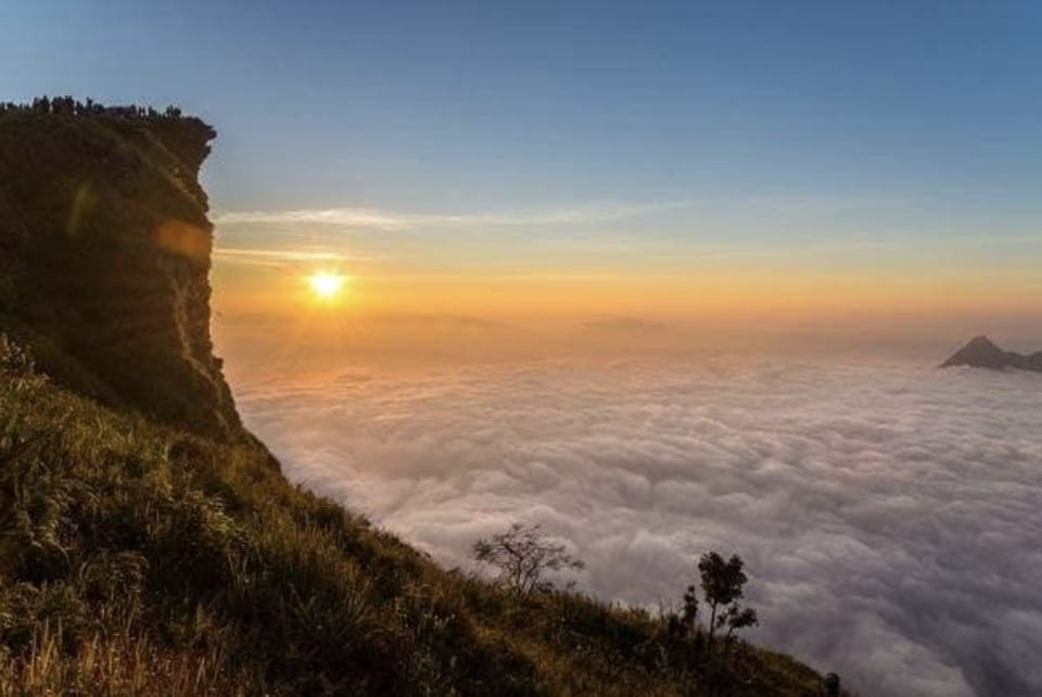Thofan Resort & Cafe Inn in Laos