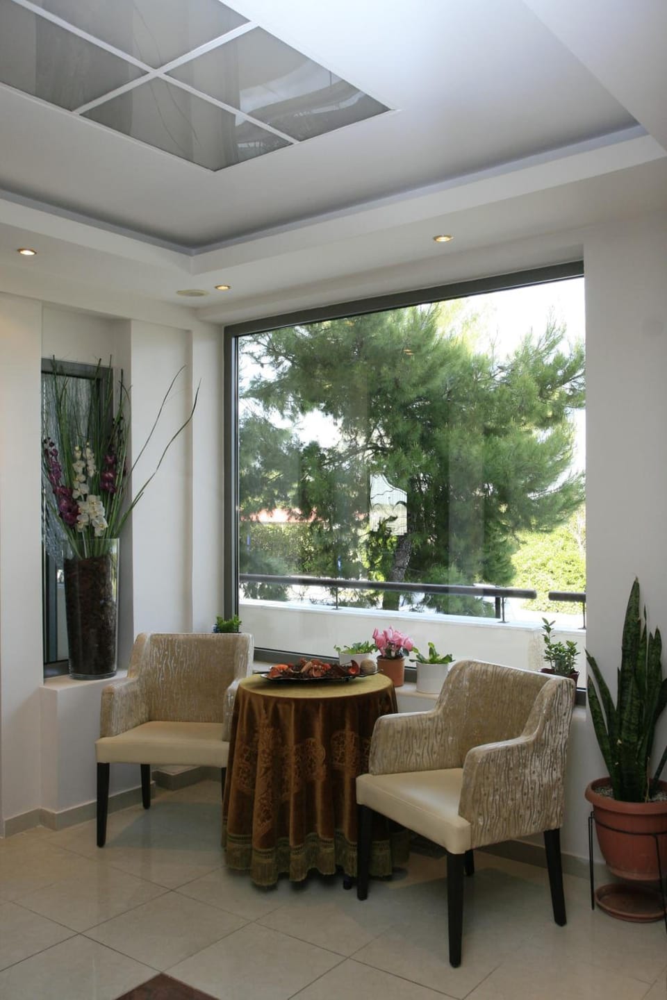Hotel Assembly Hotel in Decentralized Administration of Macedonia and Thrace