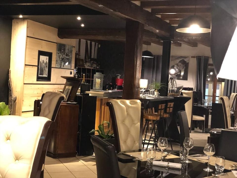 Le Flaubert Hotel Hotel in Île-de-France