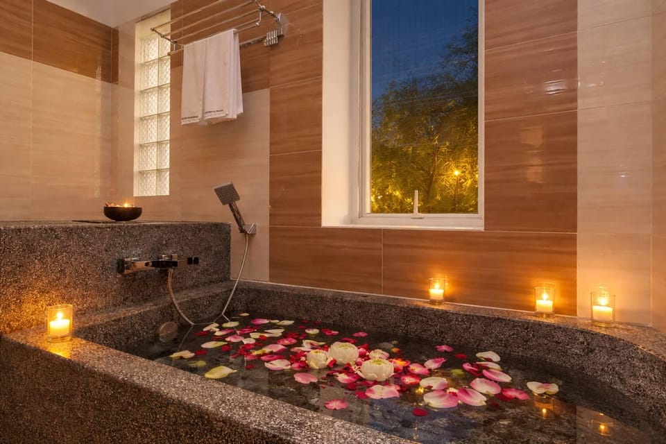 Bathtub