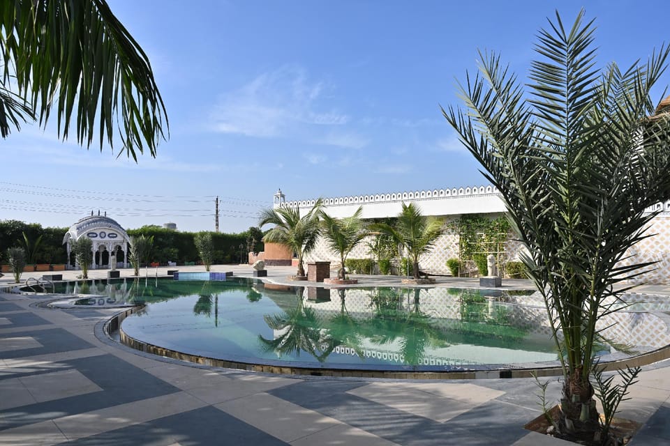 Mukundra Sarovar Premiere Kota Hotel in Rajasthan