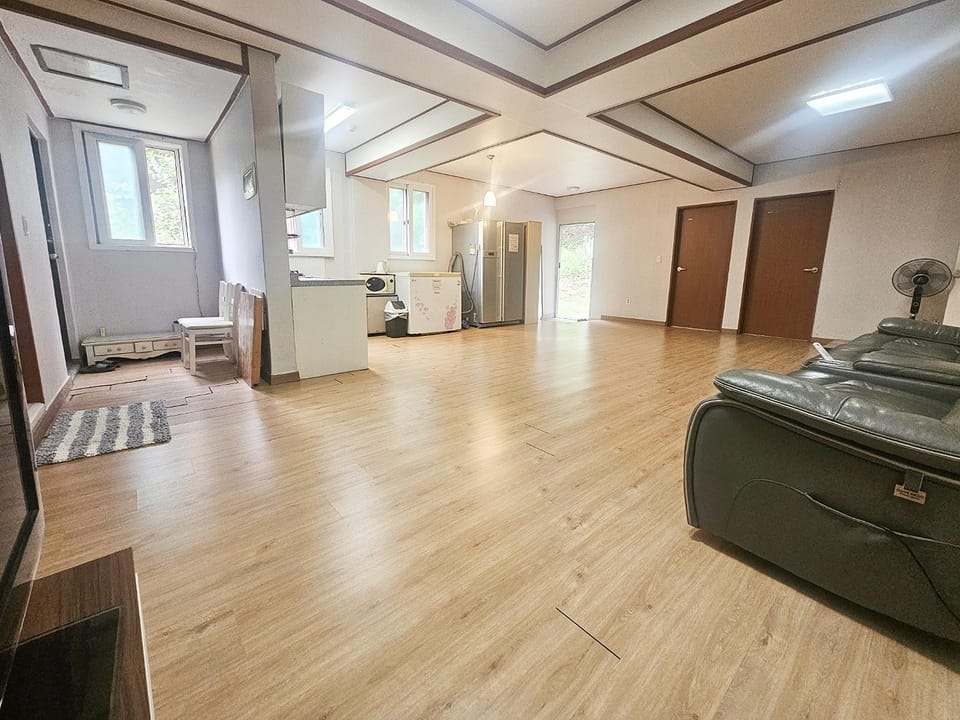 Gapyeong Aloha Group Pension Hotel in Gyeonggi-do