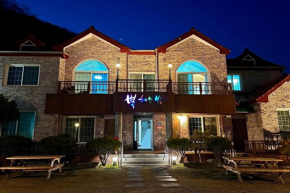 byeolheneunbam Pension Hotel in South Korea