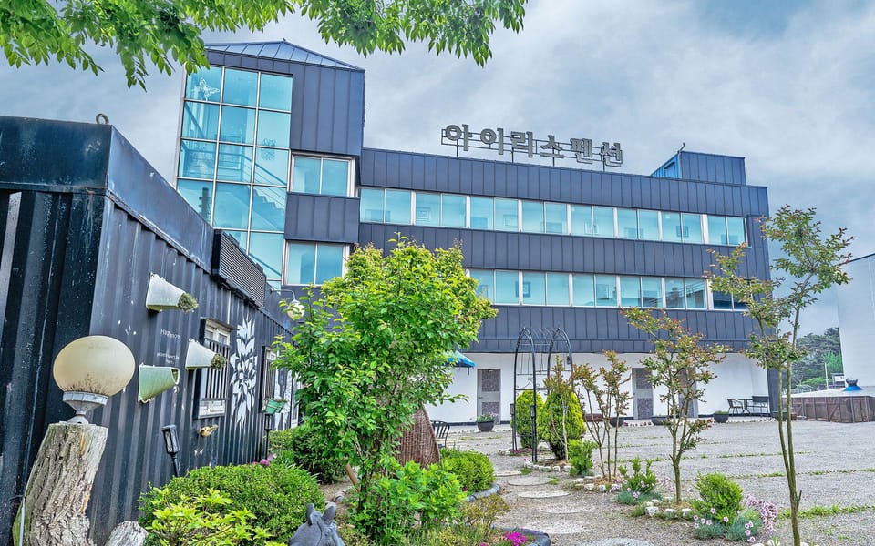 Jebu Island Iris Pension Hotel in Gyeonggi-do