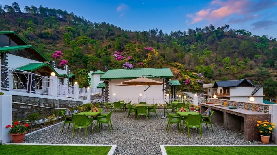 Aesquire Hotel Hotel in Uttarakhand