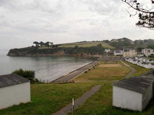 Izella Hotel in Douarnenez