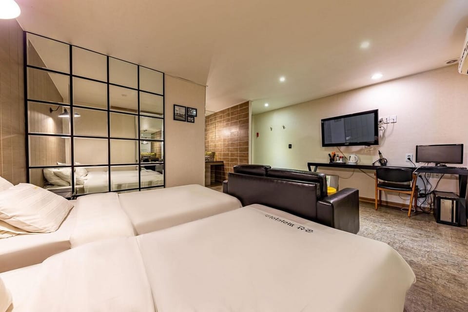 Gunsan Paradise Hotel Hotel in South Korea