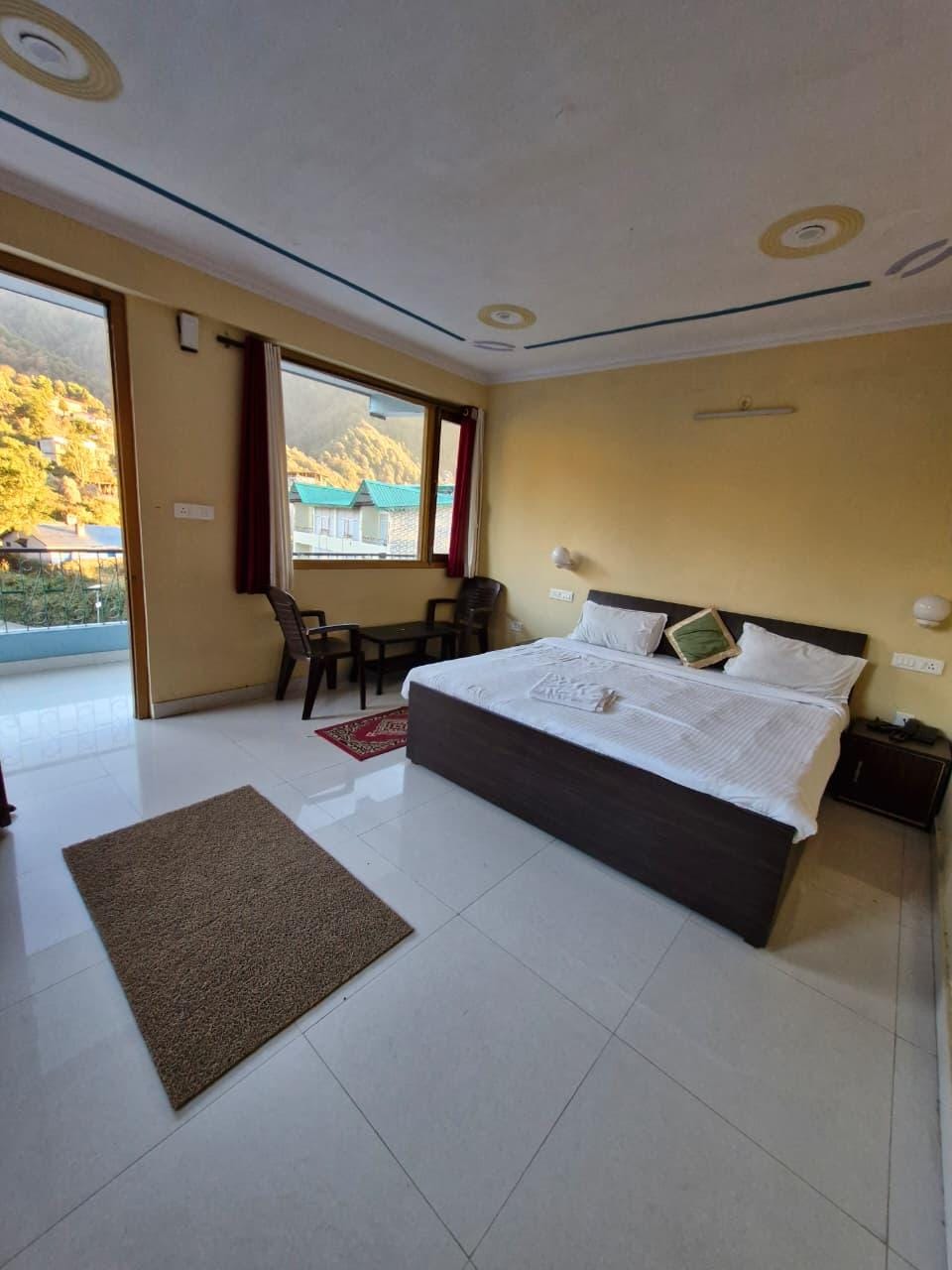 Hotel Himani Pangoot Hotel in Uttarakhand