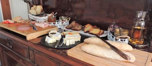 Le Jardin Du Puits Hotel in Normandy