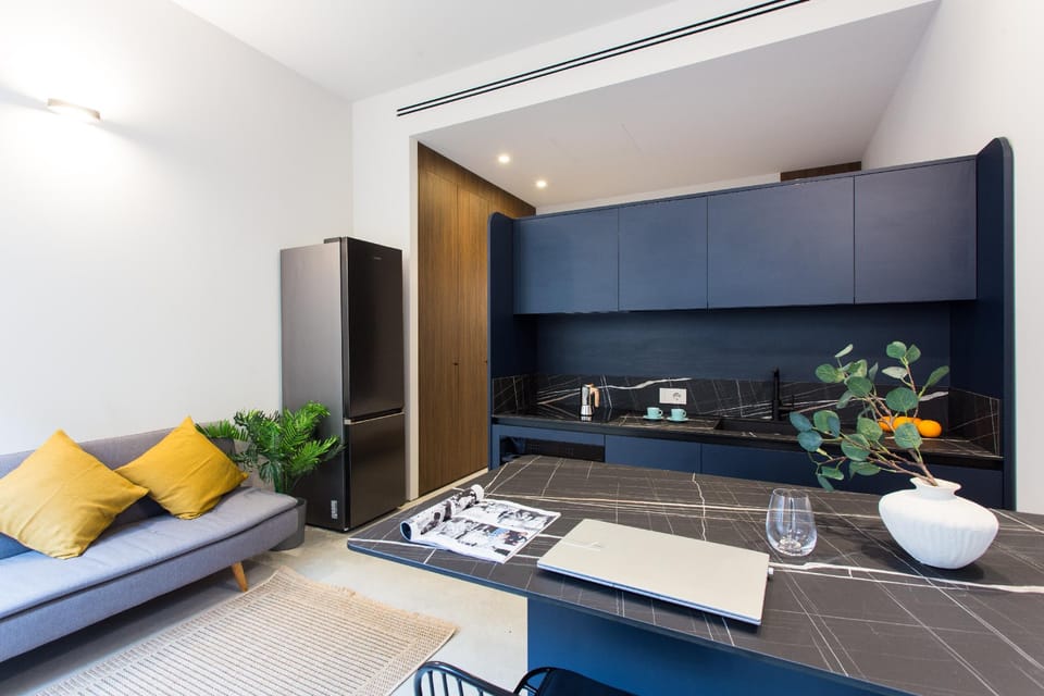 Naitly Milano Dergano Hotel in Corsica