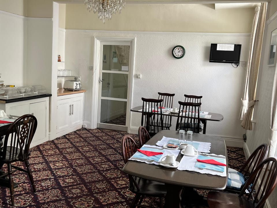 seaview guest house Bed and Breakfast in Southport