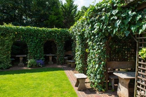 The Withies Inn Hotel in Guildford