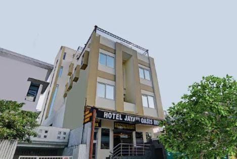 RROOMS Elite Hotel Jayati Oasis Inn Hotel in Lucknow