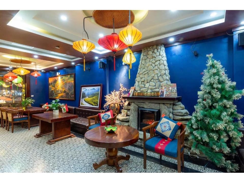 SAPA FULL HOUSE HOTEL Hotel in Laos