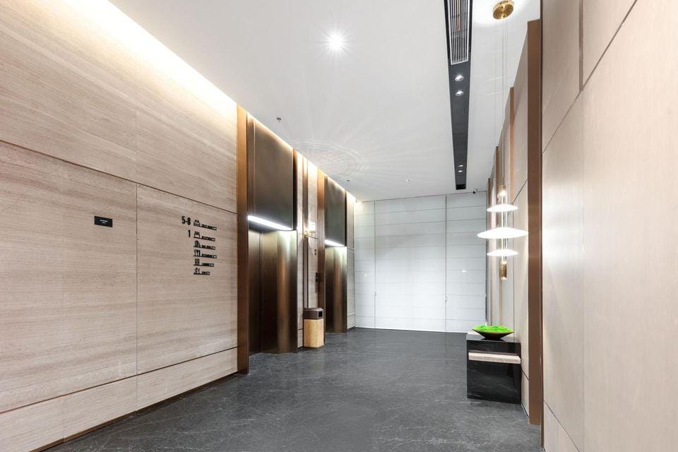 Atour Hotel Wuxi Nianhuawan Mashan Taihu Li Mulincente Hotel in Suzhou