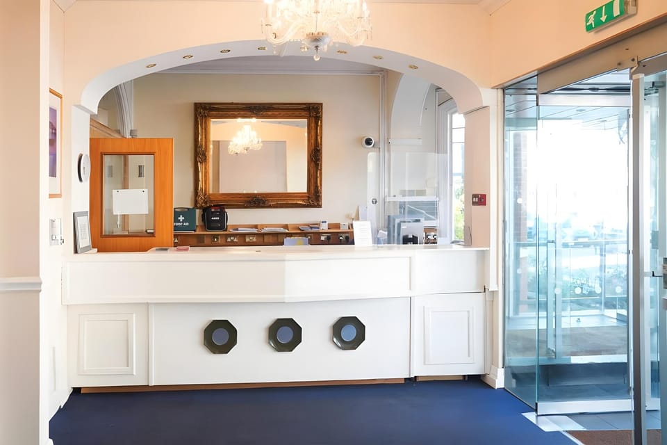 Hotel Langfords Inn in Hove