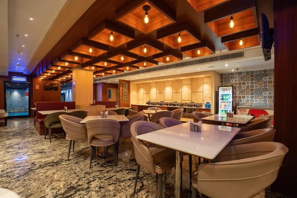 Trayee International Hotel in West Bengal