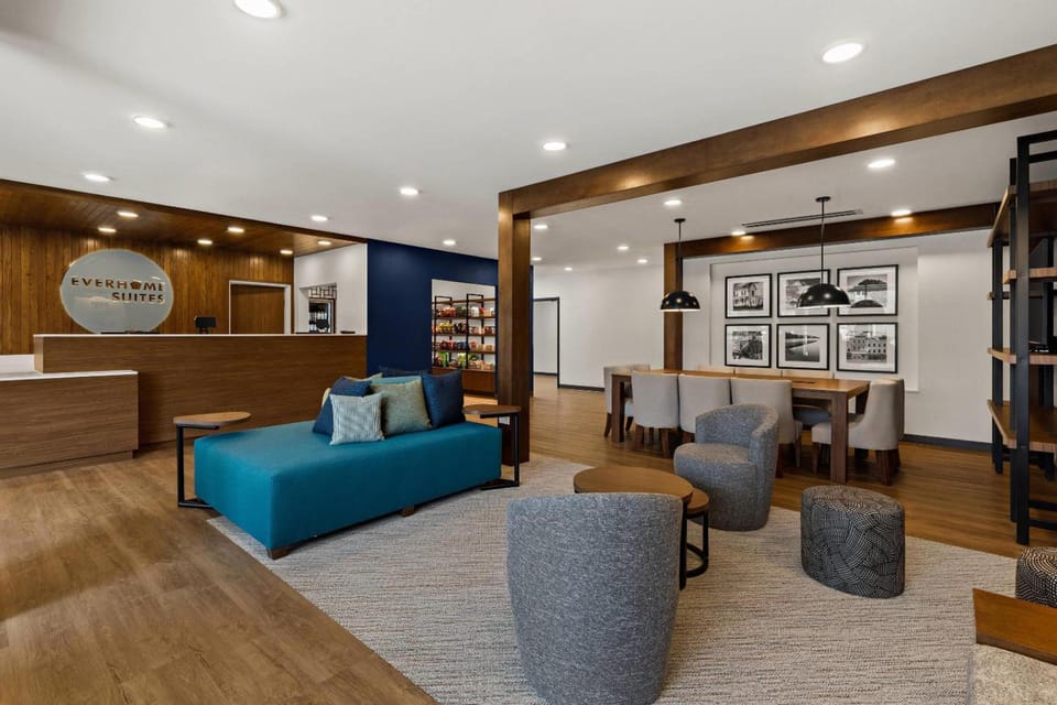 Everhome Suites Hotel in Georgetown