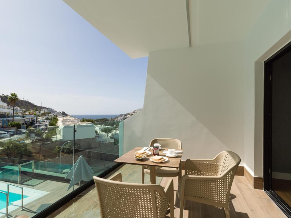 Servatur Dona Elvira Apartment hotel in Puerto Rico de Gran Canaria