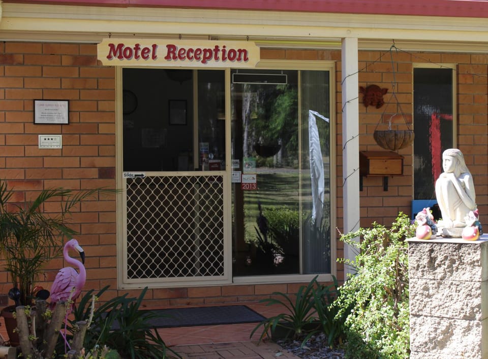 Copper Country Motor Inn Motel in Nanango